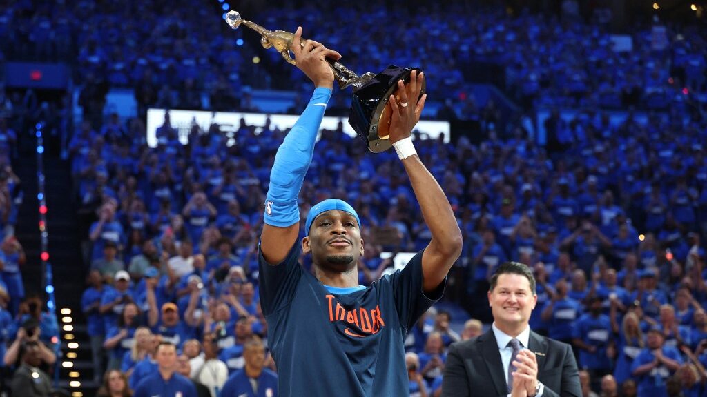 shai-gilgeous-alexander-mvp-trophy-aspect-ratio-16-9
