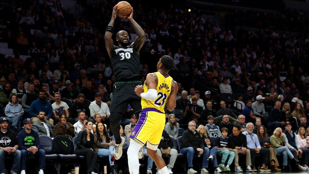 Julius-Randle-aspect-ratio-16-9