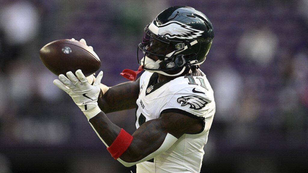aj-brown-philadelphia-eagles-v-minnesota-vikings-aspect-ratio-16-9