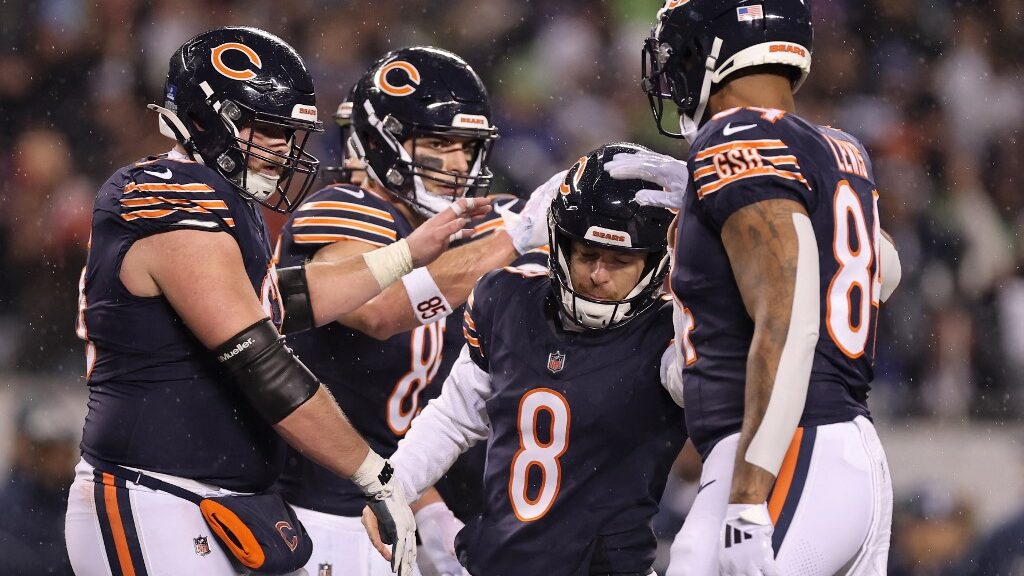 chicago-bears-v-seattle-seahawks-Sunday-morning-football-aspect-ratio-16-9