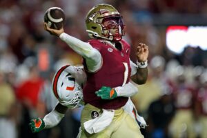 The Florida State Seminoles and Tommy Castellanos get ready for this week's Friday Night College football.
