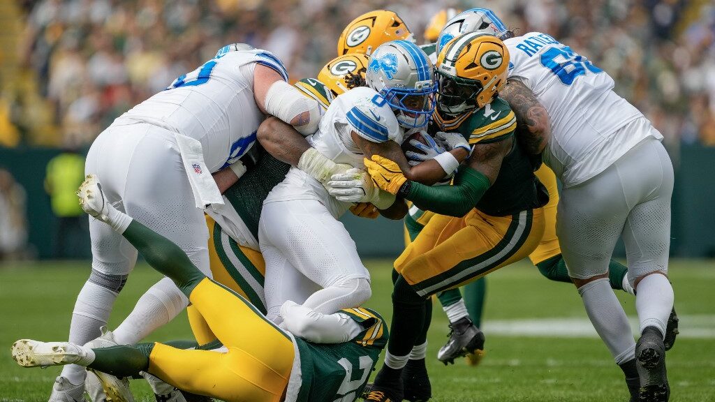 detroit-lions-green-bay-packers-nfl-player-props-for-thanksgiving-aspect-ratio-16-9