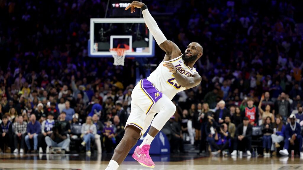 Lebron-James-23-of-the-Los-Angeles-Lakers-reacts-after-shooting-a-three-pointer-aspect-ratio-16-9