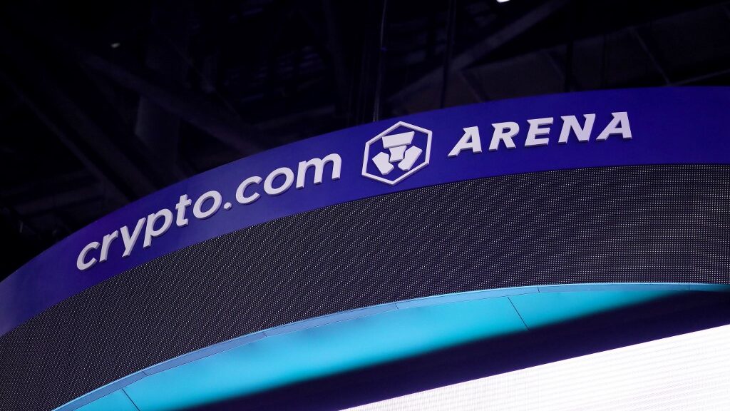 cryto.com-signage-aspect-ratio-16-9