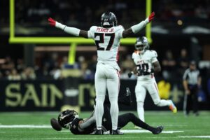 James Pearce Jr. #27 of the Atlanta Falcons reacts after breaking up a pass in the fourth quarter against the New Orleans Saints.