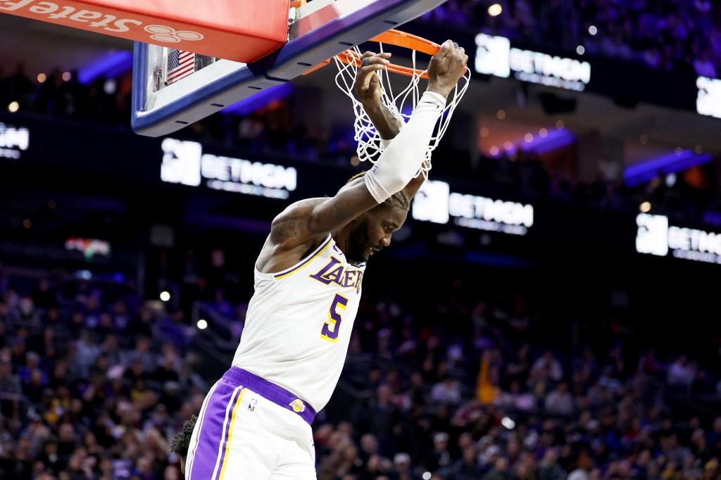Deandre Ayton #5 of the Los Angeles Lakers dunks the ball against the Philadelphia 76ers.